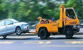 薩嘎24小時(shí)專業(yè)車輛救援服務(wù) 守護(hù)您的每一次出行