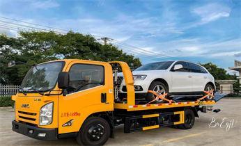 《24小時(shí)車輛救援專家的保障 —— 疏附縣專業(yè)汽車開鎖搭電救援服務(wù)》